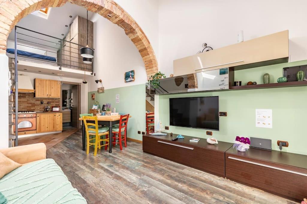 Ferienwohnung Casa “Oasi Del Mare” Livorno Exterior foto
